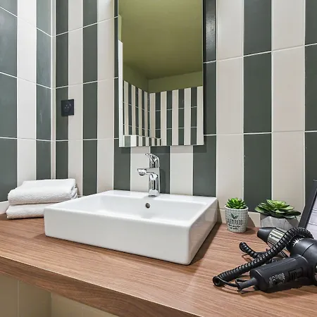 Hostel Jost Centre St Roch *