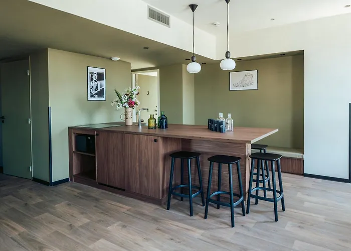 Hostel Jost Centre St Roch Montpellier