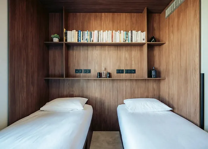 Hostel Jost Centre St Roch Montpellier